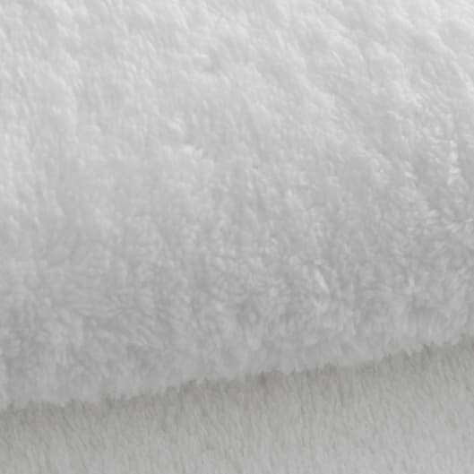 Hair Regrowth Package – 3 Sessions at Dermaglower Beauty Studio LLC in Bronx, NY